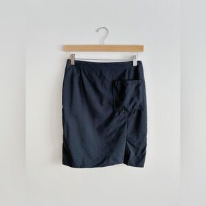 Acne Navy High Waisted Lightweight Wool Pencil Skirt with Pocket and Side Slit